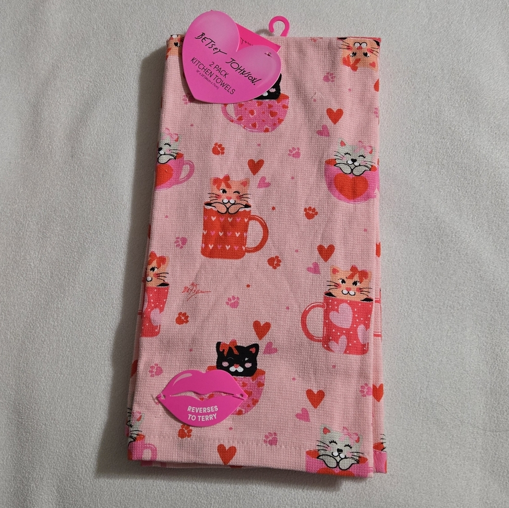 Betsey Johnson Pink Novelty Cat Print 2 Pack Valentine's Kitchen Towels